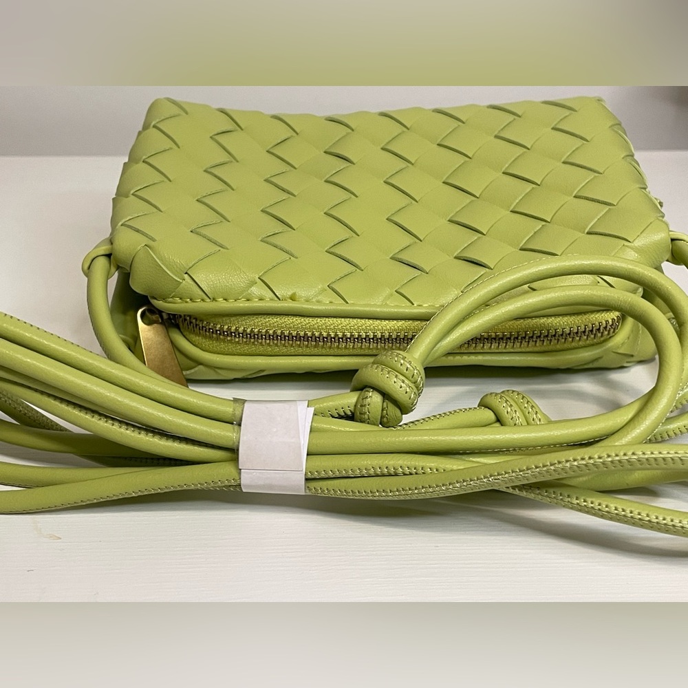 Small crossbody shoulder purse for women hand woven leather clutch purses